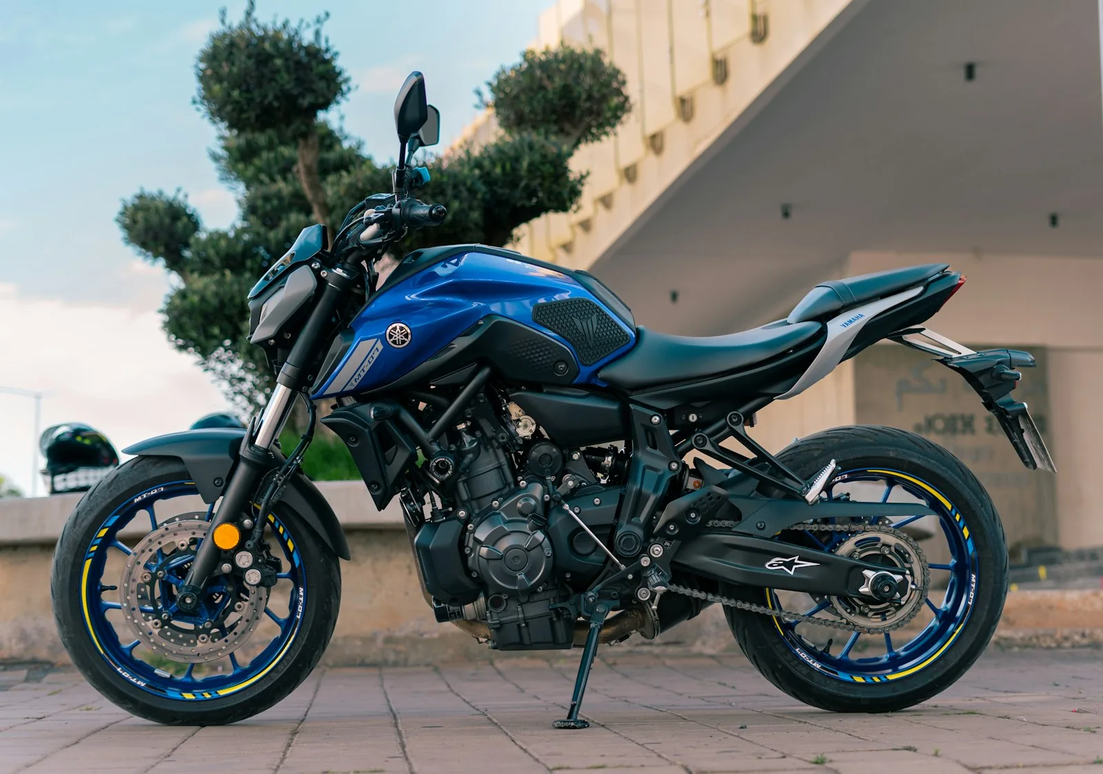 Yamaha MT-07 in het straatverkeer